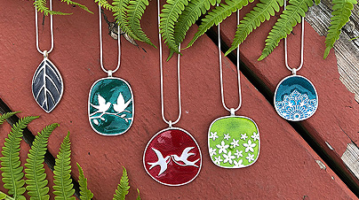 Lavishy design & wholesale original, beautiful and affordable fashion jewelry