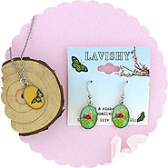 LAVISHY Lovely collection wholesale insect (butterfly, bee & ladybug) themed fashion jewelry to gift shop, clothing & fashion accessories boutique, book store, souvenir shops in Canada, USA & worldwide.