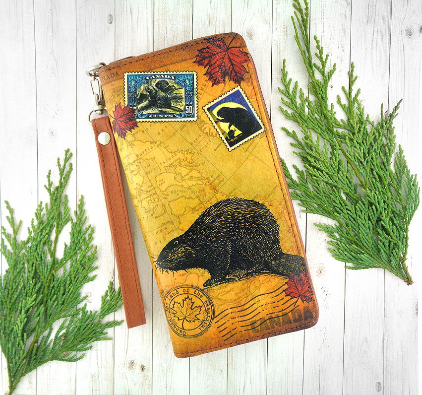 LAVISHY wholesale beaver themed vegan fashion accessories and gifts to gift shops, clothing and fashion accessories boutiques, speciality retailers in Canada, USA and worldwide.