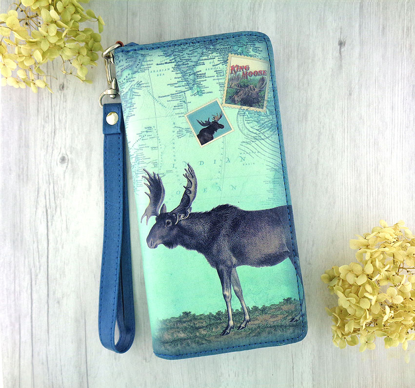 LAVISHY wholesale moose themed vegan fashion accessories and gifts to gift shops, clothing and fashion accessories boutiques, speciality retailers in Canada, USA and worldwide.