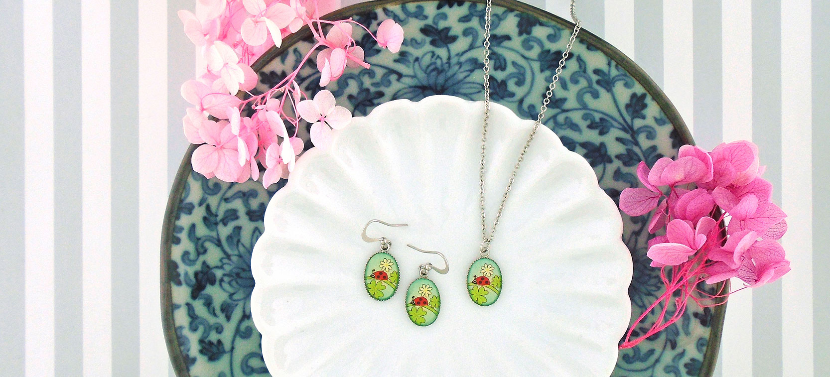 LAVISHY design and wholesale good luck/lucky ladybug themed vegan accessories and gfits to gift shops, boutiques and book stores in Canada, USA and worldwide.