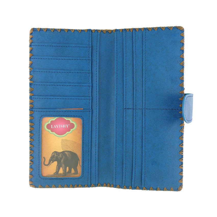 LAVISHY design & wholesale vegan tri-fold large wallets to gift shops, clothing & fashion accessories boutiques, book stores and speciality retailers in Canada, USA and worldwide.